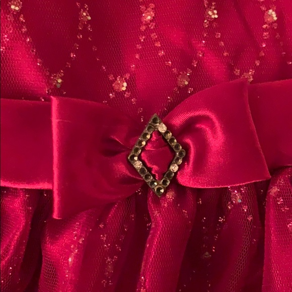 Holiday dress - Picture 4 of 4